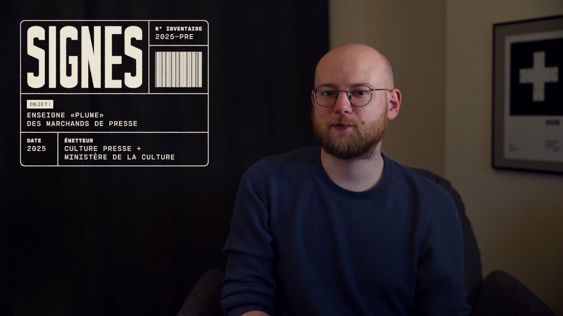 Capture de la vidéo : Valentin Socha à droite de l'image, le titre de la vidéo apparaît sous la forme d'un encart stylisé à gauche.